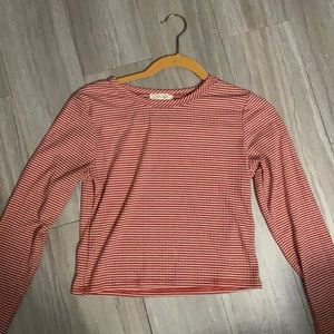 Striped cropped long sleeve